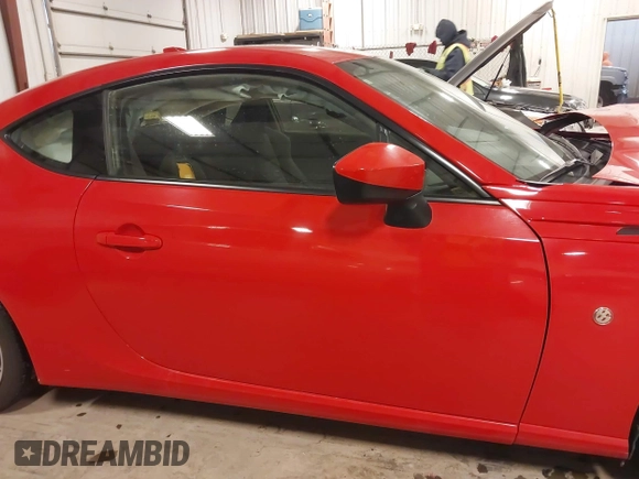 2017 Toyota 86 with VIN JF1ZNAA13H8710941, listed as a IAAI auction lot 41500207 with 92,266 mi miles. Bid and sale history available at carsss.com. Image 13.