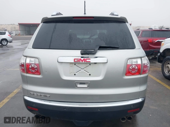 2008 GMC Acadia SLT2 with VIN 1GKER33788J259397, listed as a IAAI auction lot 41541803 with 172,334 mi miles. Bid and sale history available at carsss.com. Image 17.
