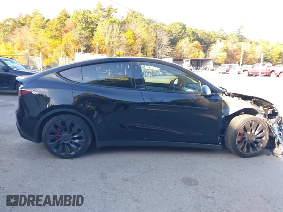 2020 Tesla Model Y Long Range with VIN 5YJYGDEF2LF037298, listed as a IAAI auction lot 37832056 with 40,417 mi miles and . Bid and sale history available at DreamBid. Image 14.