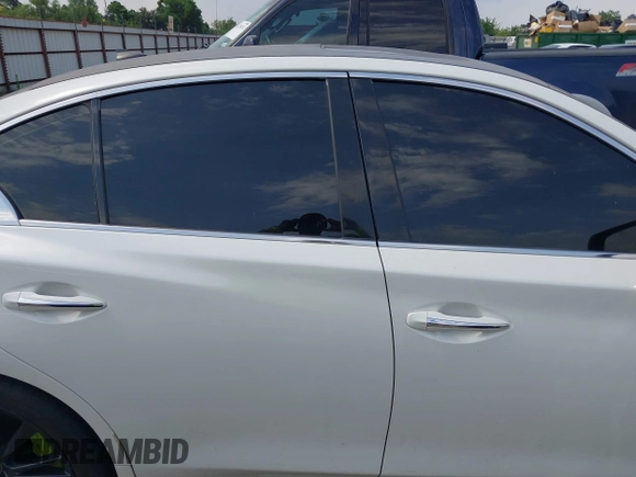 2019 Infiniti Q50 Luxe with VIN JN1EV7AP4KM510863, listed as a IAAI auction lot 42251042 with 54,156 mi miles and . Bid and sale history available at DreamBid. Image 13.