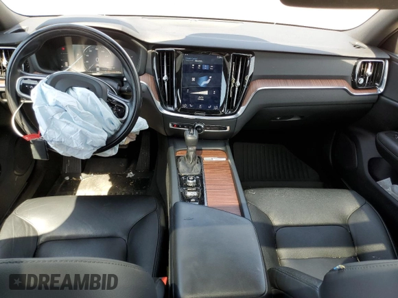 2019 Volvo S60 Momentum with VIN 7JR102FK2KG010775, listed as a Copart auction lot 48239693 with 48,431 mi miles. Bid and sale history available at carsss.com. Image 8.
