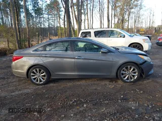 2013 Hyundai Sonata Limited with VIN 5NPEC4ABXDH559620, listed as a IAAI auction lot 41763430 with 120,330 mi miles and . Bid and sale history available at carsss.com. Image 13.