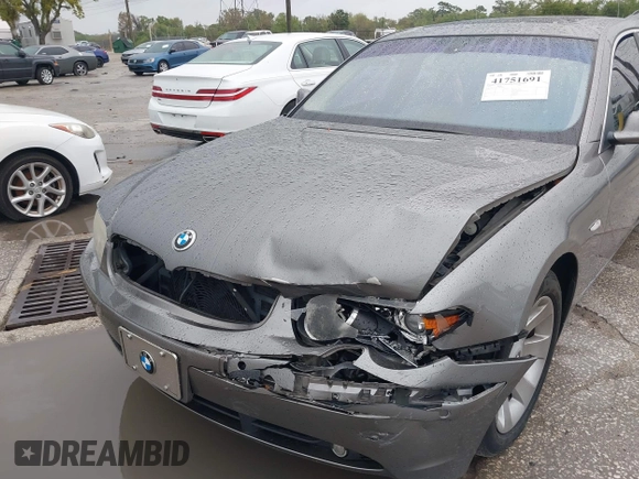2003 BMW 7 Series 745i с VIN WBAGL63473DP64462, выставлен на аукционе IAAI как лот 41751691 с пробегом 146 789 миль миль и . История ставок и продаж доступна на DreamBid. Изображение 6.