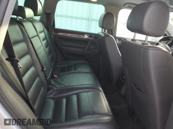 2007 Volkswagen Touareg V6 with VIN WVGZE77L57D000382, listed as a Copart auction lot 41463895 with 140,961 mi miles and Salvage Title. Bid and sale history available at DreamBid. Image 11.