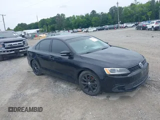 2012 Volkswagen Jetta SE with VIN 3VWDX7AJ0CM324674, listed as a IAAI auction lot 42297693 with 225,896 mi miles and . Bid and sale history available at DreamBid. Image 1.