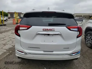 2023 GMC Terrain Denali z VIN 3GKALXEGXPL171205, wystawiony jako Copart lot #57771775 z przebiegiem 23 020 mil mil oraz Szkoda całkowita • Salvage title. Historia ofert i sprzedaży dostępna na DreamBid. Obrazek 6.