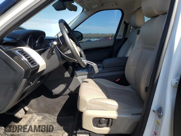 2019 Land Rover Discovery SE with VIN SALRG2RV6K2401047, listed as a Copart auction lot 50402995 with 71,154 mi miles and Salvage Title. Bid and sale history available at DreamBid. Image 7.
