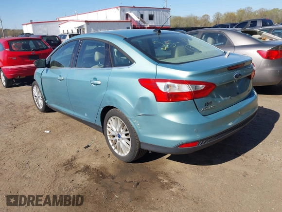 2012 Ford Focus SEL with VIN 1FAHP3H25CL172958, listed as a IAAI auction lot 41961889 with 135,052 mi miles. Bid and sale history available at carsss.com. Image 3.