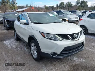 2017 Nissan Rogue Sport SL with VIN JN1BJ1CR4HW122099, listed as a IAAI auction lot 41356704 with 93,652 mi miles. Bid and sale history available at carsss.com. Image 1.