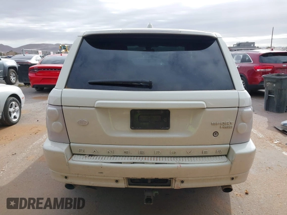 2007 Land Rover Range Rover Sport HSE с VIN SALSK25497A987091, выставлен на аукционе IAAI как лот 41797141 с пробегом 152 279 миль миль и . История ставок и продаж доступна на DreamBid. Изображение 16.