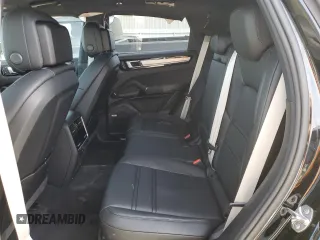 2022 Porsche Cayenne z VIN WP1AA2AY4NDA07033, wystawiony jako Copart lot #38195123 z przebiegiem 55 mil mil oraz . Historia ofert i sprzedaży dostępna na DreamBid. Obrazek 11.