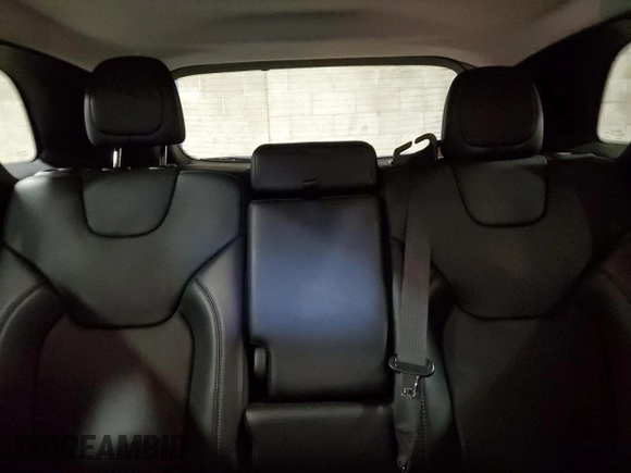 2021 Jeep Cherokee Limited z VIN 1C4PJMDXXMD135592, wystawiony jako Copart lot #58718975 z przebiegiem 53 037 mil mil oraz Szkoda całkowita • Salvage title. Historia ofert i sprzedaży dostępna na DreamBid. Obrazek 10.
