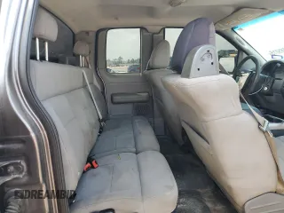 2005 Ford F-150 STX z VIN 1FTRX12W45FA04955, wystawiony jako Copart lot #54565015 z przebiegiem 189 505 mil mil oraz Szkoda całkowita • Salvage title. Historia ofert i sprzedaży dostępna na DreamBid. Obrazek 10.
