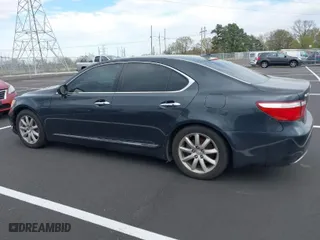 2007 Lexus LS 460 with VIN JTHBL46F375036862, listed as a IAAI auction lot 41879985 with 227,323 mi miles. Bid and sale history available at carsss.com. Image 14.
