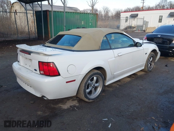 2003 Ford Mustang GT Deluxe with VIN 1FAFP45X13F454025, listed as a IAAI auction lot 41166495 with 91,132 mi miles. Bid and sale history available at carsss.com. Image 4.