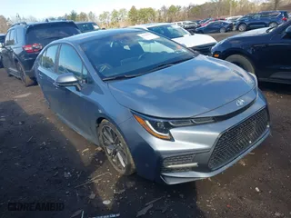 2020 Toyota Corolla SE with VIN 5YFS4RCE4LP044683, listed as a IAAI auction lot 41785117 with 38,560 mi miles. Bid and sale history available at carsss.com. Image 1.