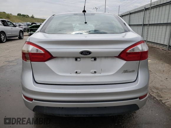 2015 Ford Fiesta S with VIN 3FADP4AJ2FM110703, listed as a Copart auction lot 58377815 with 193,536 mi miles and Clean title. Bid and sale history available at DreamBid. Image 6.