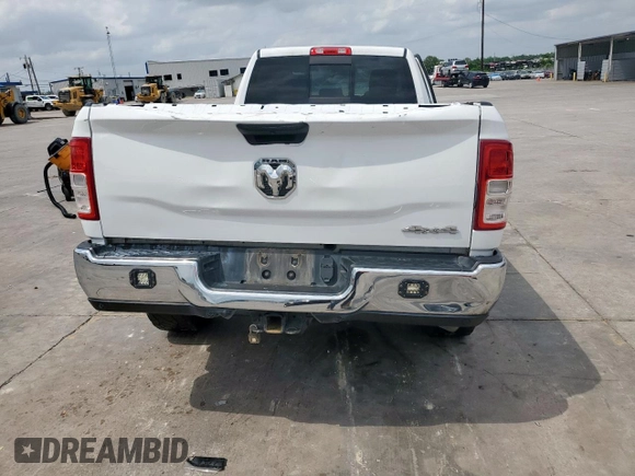 2020 Ram 2500 Tradesman z VIN 3C6UR5HLXLG250095, wystawiony jako Copart lot #54926235 z przebiegiem 197 992 mil mil oraz Nie do naprawy • Non repairable. Historia ofert i sprzedaży dostępna na DreamBid. Obrazek 6.
