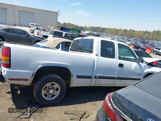 2001 Chevrolet Silverado 1500 LS with VIN 2GCEC19V411289343, listed as a IAAI auction lot 41910825 with 1 mi miles. Bid and sale history available at carsss.com. Image 13.