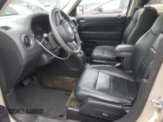 2017 Jeep Patriot High Altitude with VIN 1C4NJPFAXHD154036, listed as a Copart auction lot 44252855 with 44,556 mi miles and Salvage Title. Bid and sale history available at carsss.com. Image 7.