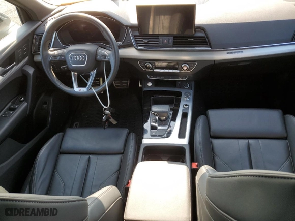 2021 Audi Q5 Sportback S line Premium with VIN WA14AAFY9M2118487, listed as a Copart auction lot 67170974 with NaN miles and Non Repairable. Bid and sale history available at carsss.com. Image 8.