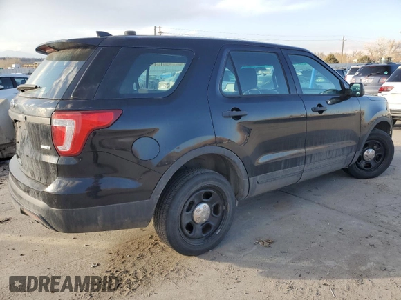 2016 Ford Police Interceptor Utility z VIN 1FM5K8AR0GGA28891, wystawiony jako Copart lot #48029425 z przebiegiem 83 772 mil mil oraz Szkoda całkowita • Salvage title. Historia ofert i sprzedaży dostępna na DreamBid. Obrazek 3.