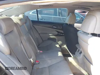 2006 Lexus GS 300 z VIN JTHBH96S665045856, wystawiony jako IAAI lot #41904844 z przebiegiem 296 129 mil mil oraz . Historia ofert i sprzedaży dostępna na DreamBid. Obrazek 8.