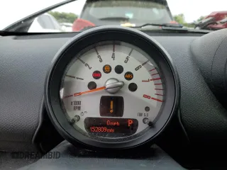 2014 MINI Countryman S z VIN WMWZC5C51EWP35221, wystawiony jako Copart lot #58718545 z przebiegiem 152 809 mil mil oraz Tytuł czysty. Historia ofert i sprzedaży dostępna na DreamBid. Obrazek 9.