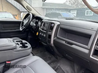 2018 Ram 3500 Tradesman with VIN 3C7WRSCL1JG345362, listed as a Copart auction lot 85365904 with 189,625 mi miles and Clean Title. Bid and sale history available at carsss.com. Image 5.