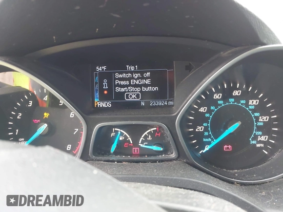 2015 Ford Escape Titanium with VIN 1FMCU0J98FUC07537, listed as a IAAI auction lot 41440462 with 233,924 mi miles. Bid and sale history available at carsss.com. Image 7.