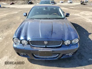 2008 Jaguar XJ with VIN SAJWA71B68SH28202, listed as a Copart auction lot 46217165 with 36,724 mi miles and Salvage Title. Bid and sale history available at carsss.com. Image 5.
