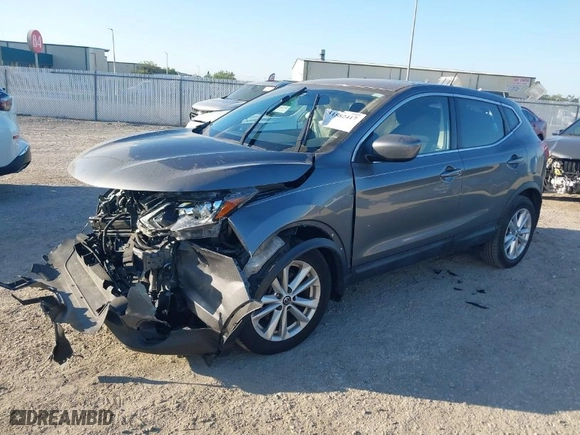 2019 Nissan Rogue Sport S with VIN JN1BJ1CR2KW337505, listed as a IAAI auction lot 41882417 with 76,918 mi miles. Bid and sale history available at carsss.com. Image 2.