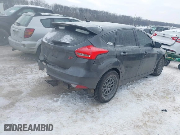 2018 Ford Focus ST with VIN 1FADP3L94JL232292, listed as a IAAI auction lot 41329231 with 114,858 mi miles and . Bid and sale history available at DreamBid. Image 4.