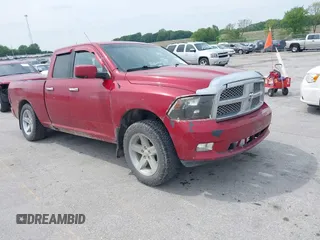 2009 Dodge 1500 SLT z VIN 1D3HV18T69S769247, wystawiony jako IAAI lot #42416444 z przebiegiem 393 409 mil mil oraz . Historia ofert i sprzedaży dostępna na DreamBid. Obrazek 1.