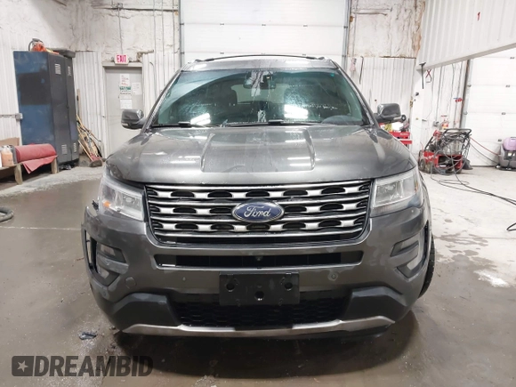 2016 Ford Explorer Limited with VIN 1FM5K8FH6GGC05749, listed as a IAAI auction lot 41409560 with 95,009 mi miles. Bid and sale history available at carsss.com. Image 13.