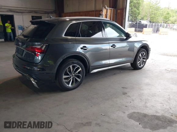 2024 Audi Q5 S line Premium Plus with VIN WA1EAAFY2R2052361, listed as a IAAI auction lot 39766650 with 2,181 mi miles and . Bid and sale history available at DreamBid. Image 4.