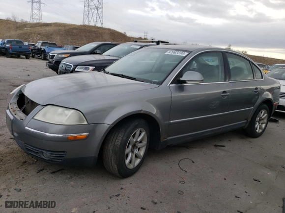 2004 Volkswagen Passat Sedan GLS with VIN WVWPE63B24E304424, listed as a Copart auction lot 82697274 with 454,720 mi miles and Non Repairable. Bid and sale history available at carsss.com. Image 1.