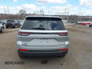 2023 Jeep Grand Cherokee Laredo with VIN 1C4RJHAG2PC660418, listed as a IAAI auction lot 41693879 with 4,295 mi miles and . Bid and sale history available at DreamBid. Image 16.