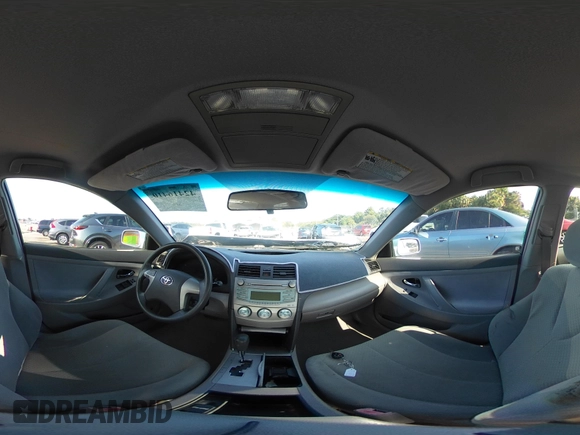2007 Toyota Camry CE z VIN 4T1BE46K97U714024, wystawiony jako IAAI lot #42416410 z przebiegiem 218 500 mil mil oraz . Historia ofert i sprzedaży dostępna na DreamBid. Obrazek 18.