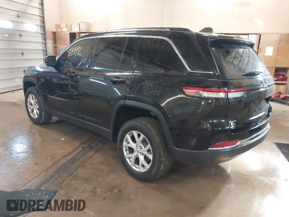 2022 Jeep Grand Cherokee Limited z VIN 1C4RJHBG9N8521577, wystawiony jako IAAI lot #41869992 z przebiegiem 28 095 mil mil oraz . Historia ofert i sprzedaży dostępna na DreamBid. Obrazek 3.