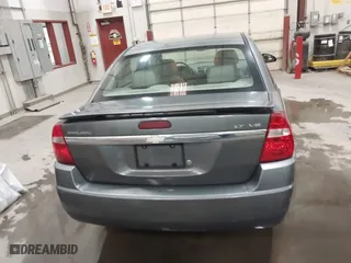2004 Chevrolet Malibu LT with VIN 1G1ZU54884F204047, listed as a IAAI auction lot 41735285 with 104,781 mi miles. Bid and sale history available at carsss.com. Image 16.