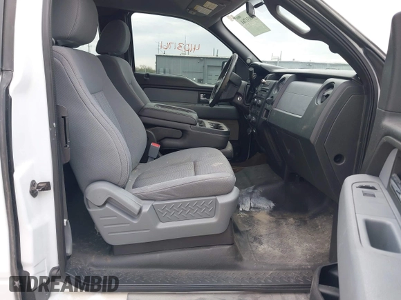 2014 Ford F-150 XL with VIN 1FTEX1EM3EKG43635, listed as a IAAI auction lot 41031761 with 203,224 mi miles and . Bid and sale history available at carsss.com. Image 5.