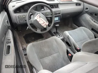 1995 Honda Civic z VIN 2HGEJ1224SH543570, wystawiony jako Copart lot #72806114 z przebiegiem 153 785 mil mil oraz Szkody całkowita. Historia ofert i sprzedaży dostępna na DreamBid. Obrazek 8.