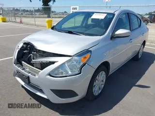 2019 Nissan Versa SV z VIN 3N1CN7AP9KL867893, wystawiony jako IAAI lot #42100542 z przebiegiem 105 962 mil mil oraz . Historia ofert i sprzedaży dostępna na DreamBid. Obrazek 17.