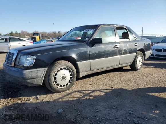 1990 Mercedes-Benz 300 with VIN WDBEB28D9LB211854, listed as a Copart auction lot 49795515 with 241,074 mi miles and Salvage Title. Bid and sale history available at DreamBid. Image 1.