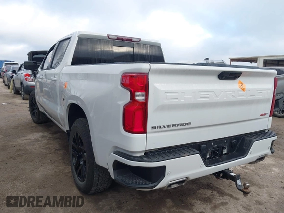 2023 Chevrolet Silverado 1500 RST with VIN 2GCUDEEDXP1128436, listed as a IAAI auction lot 41650860 with 32,252 mi miles. Bid and sale history available at carsss.com. Image 3.