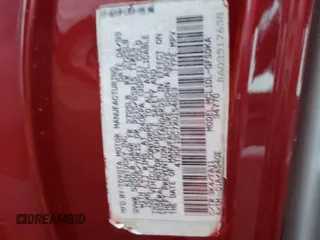1999 Toyota Sienna CE z VIN 4T3GF19C7XU154663, wystawiony jako Copart lot #85240854 z przebiegiem 197 962 mil mil oraz Szkoda całkowita • Salvage title. Historia ofert i sprzedaży dostępna na DreamBid. Obrazek 13.