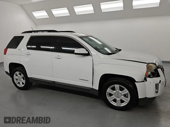 2015 GMC Terrain SLE with VIN 2GKALREK3F6431642, listed as a Copart auction lot 52639055 with 147,209 mi miles and Clean Title. Bid and sale history available at DreamBid. Image 4.