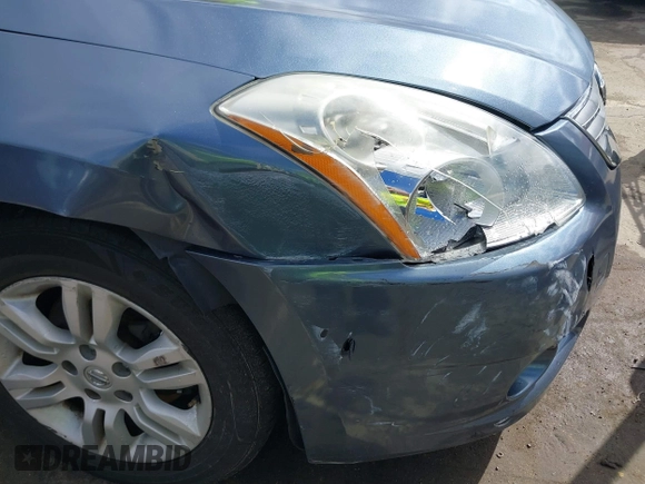 2011 Nissan Altima 2.5 S with VIN 1N4AL2AP6BN432252, listed as a IAAI auction lot 41777738 with 96,416 mi miles. Bid and sale history available at carsss.com. Image 6.