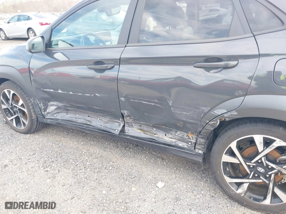 2023 Hyundai Kona Limited with VIN KM8K5CA38PU052253, listed as a IAAI auction lot 41604838 with 18,164 mi miles. Bid and sale history available at carsss.com. Image 6.